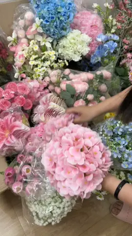 Cẩm tú cầu sáp lẻ cành